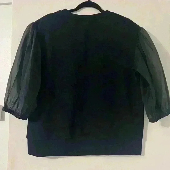 Prologue Top size Large with unique sleeves (J131) - Picture 6 of 9